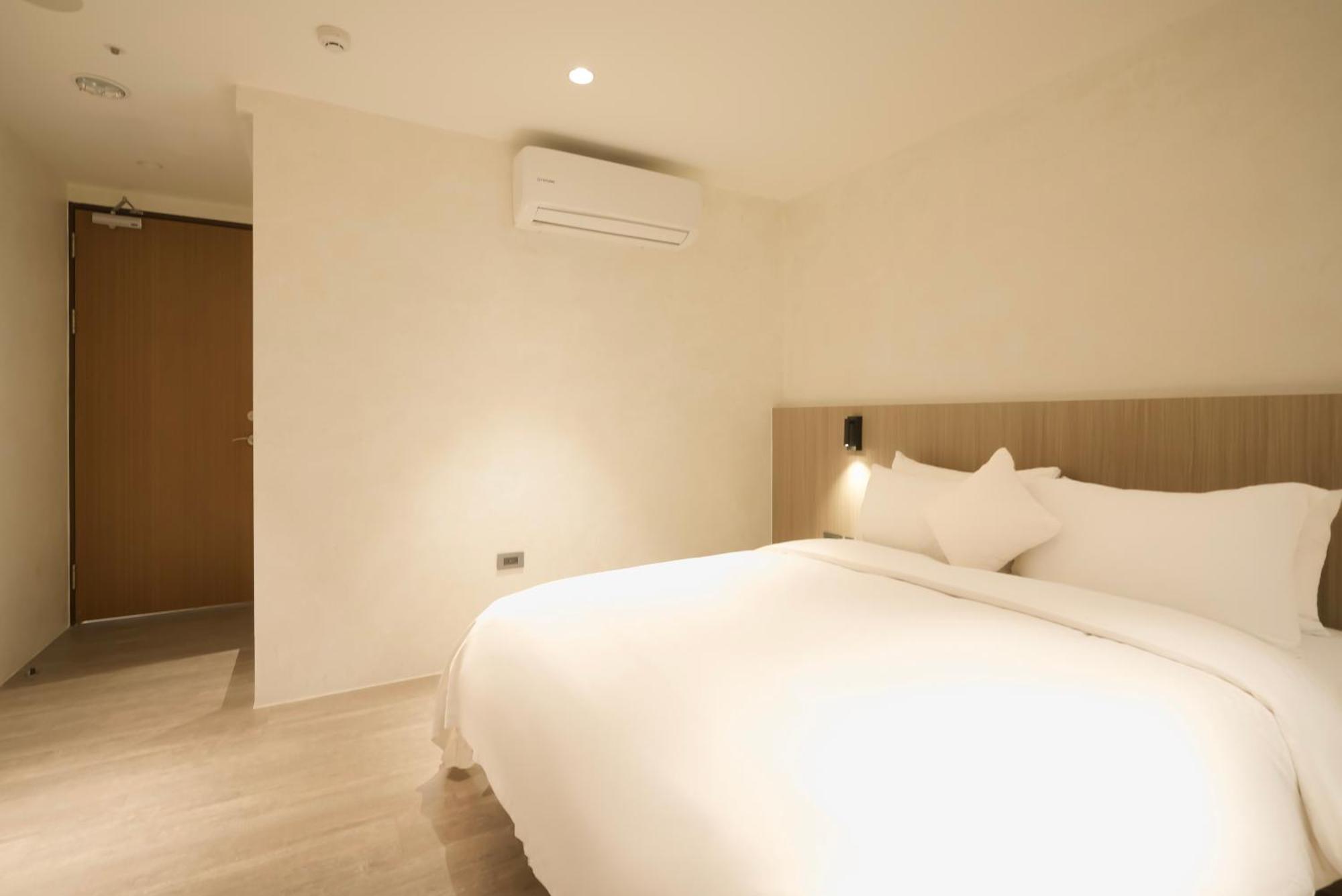 Hope Hotel Tainan Exterior photo